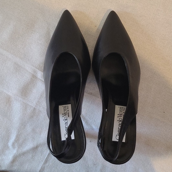 NWB Black Leather Pointed Mule Heels Sz 38… - Picture 3 of 8
